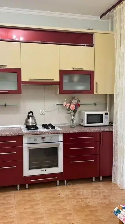 2-к кв. Крым, Симферополь ул. Киевская, 179 (70.0 м) - Фото 1