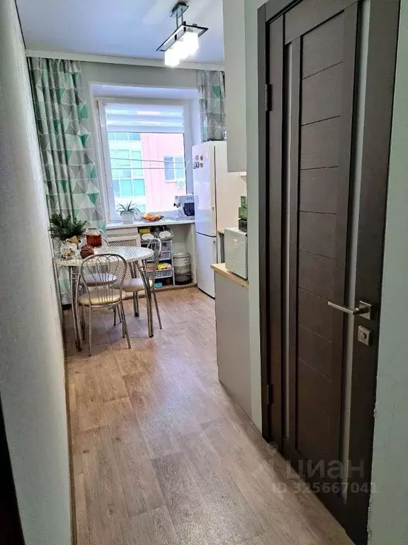 3-к кв. Саратовская область, Энгельс Коммунистическая ул., 22А (72.6 ... - Фото 2