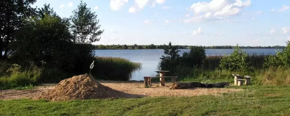 Участок в Тверская область, Кимрский муниципальный округ, д. Азарово ... - Фото 2