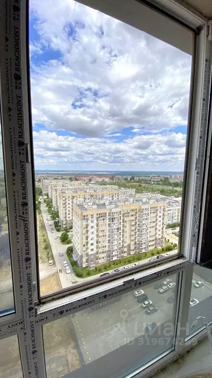 1-к кв. Волгоградская область, Волгоград ул. Малиновского, 16 (35.7 м) - Фото 0
