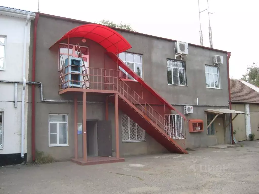Помещение свободного назначения в Ставропольский край, Светлоград г. ... - Фото 1