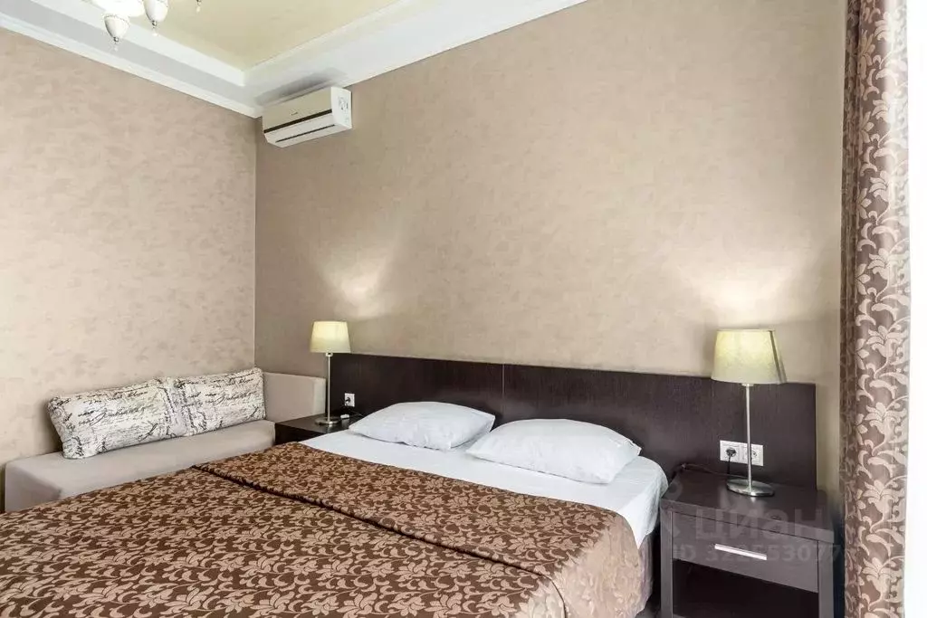 Комната Краснодарский край, Геленджик ул. Толстого, 8А - Фото 1