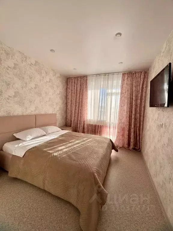 2-к кв. Амурская область, Благовещенск ул. Островского, 110 (70.0 м) - Фото 1