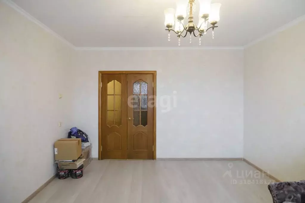 3-к кв. Ульяновская область, Ульяновск ул. Репина, 43 (65.0 м) - Фото 1