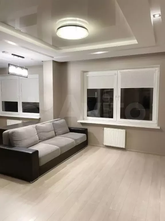 2-к. квартира, 57,7 м, 2/5 эт. - Фото 0