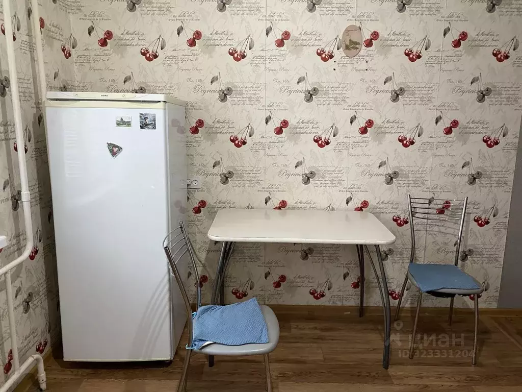 2-к кв. Орловская область, Мценск ул. Машиностроителей, 19 (65.0 м) - Фото 1