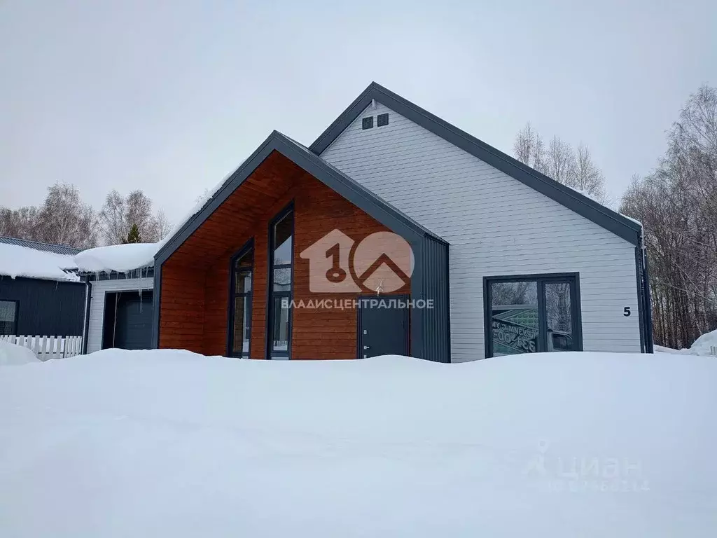 Дом в Новосибирская область, Новосибирский район, Кудряшовский ... - Фото 0