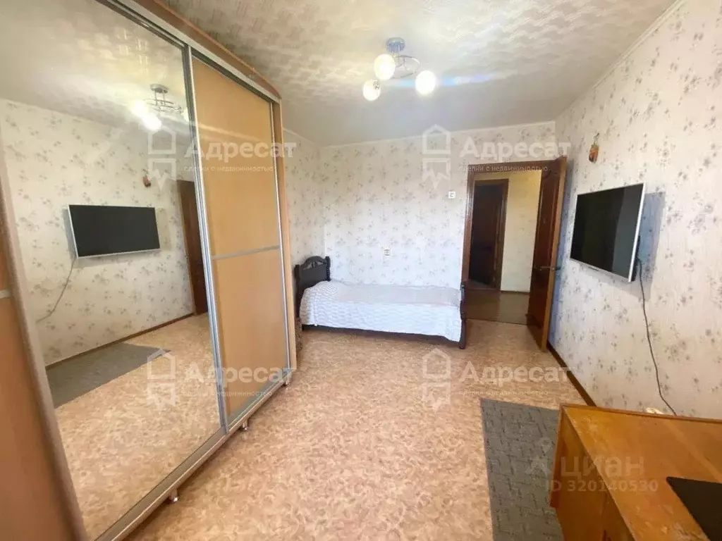 4-к кв. Волгоградская область, Волгоград ул. 50 лет Октября, 12 (87.4 ... - Фото 1