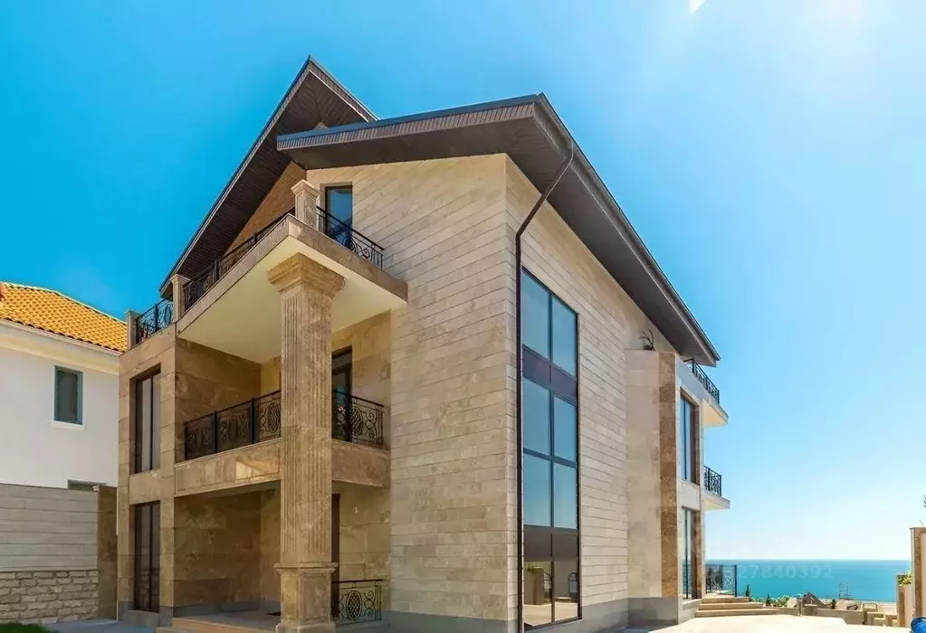 Дом в Краснодарский край, Сочи Курортный просп., 98/98 (250 м) - Фото 1