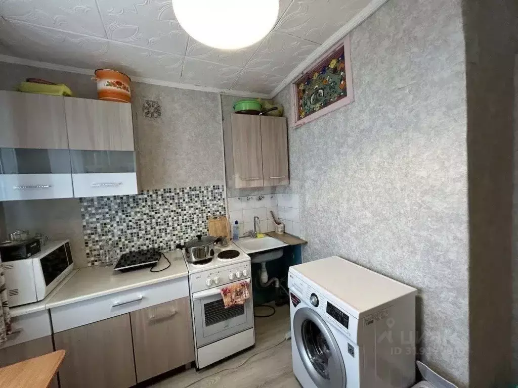 1-к кв. Бурятия, Улан-Удэ Приречная ул., 3 (31.9 м) - Фото 0