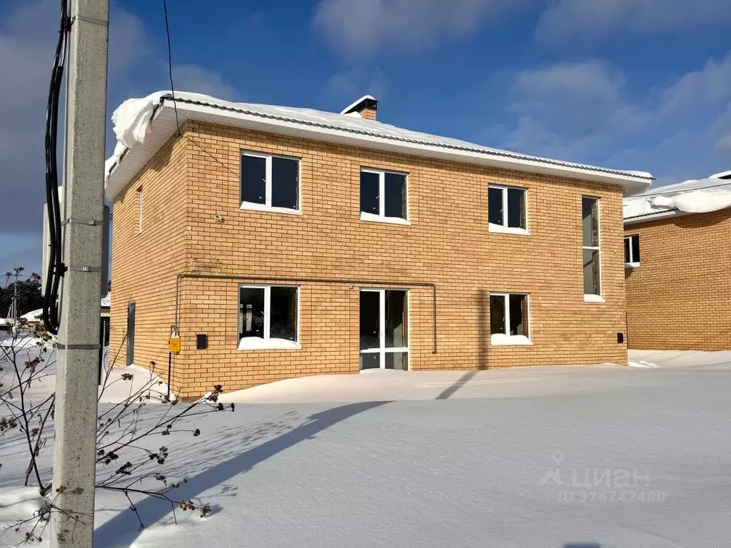 Таунхаус в Татарстан, Высокогорский район, пос. Дачное Центральная ул. ... - Фото 1