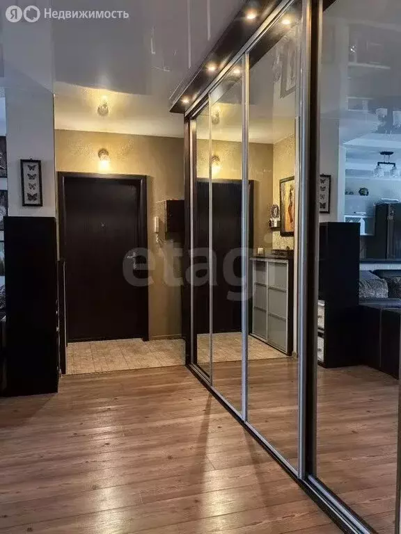 3-комнатная квартира: Томск, Ленинский район, микрорайон Каштак, ... - Фото 2