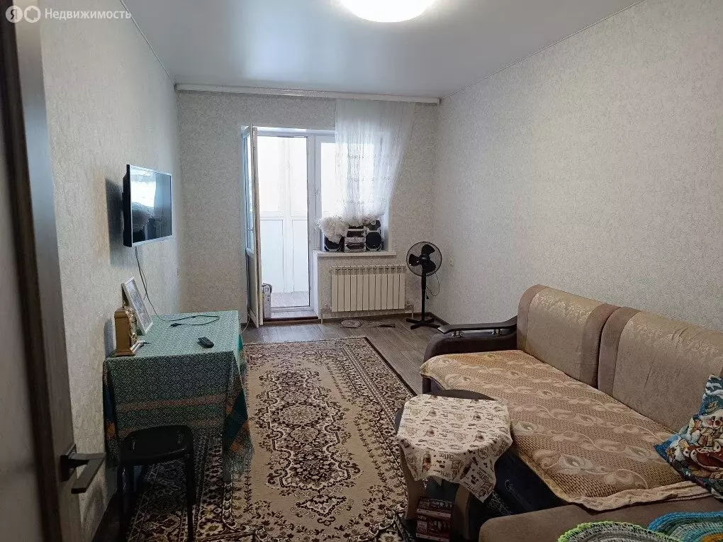 3-комнатная квартира: село Стрелецкое, улица Королёва, 38 (70.7 м) - Фото 1