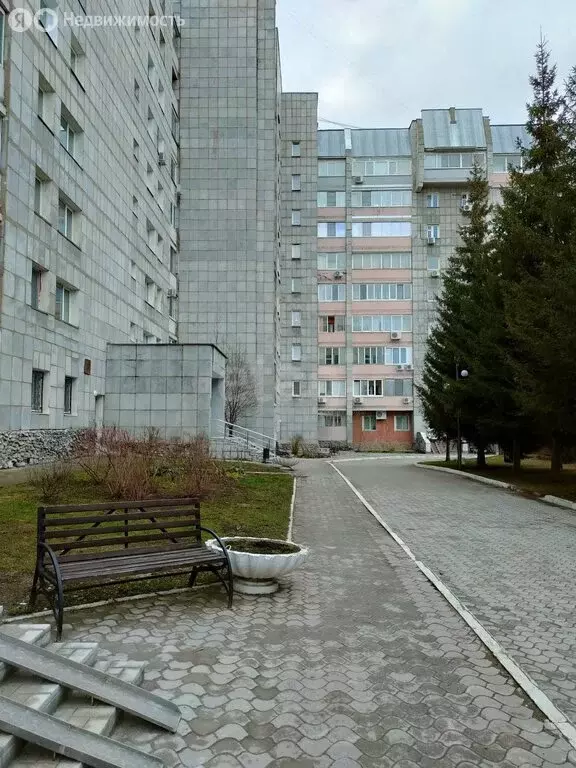 3-комнатная квартира: Пермь, улица Мильчакова, 19 (82.9 м) - Фото 1