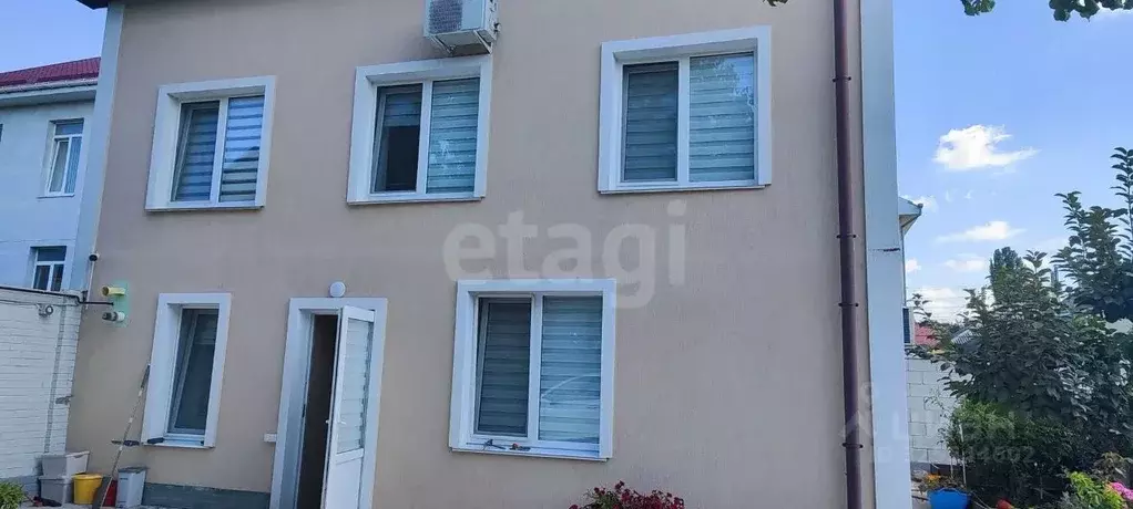 Дом в Крым, Симферополь ул. Генчлик (80 м) - Фото 1