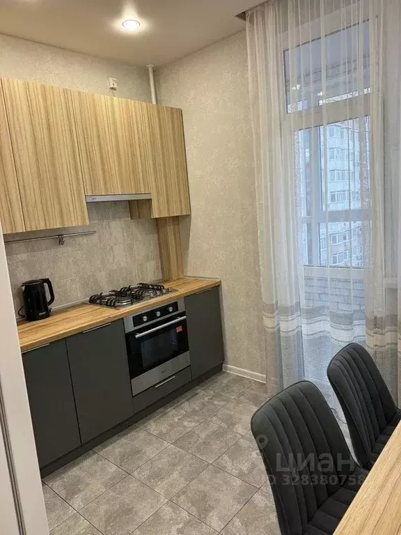 2-к кв. Крым, Симферополь ул. Севастопольская, 43К (55.0 м) - Фото 1