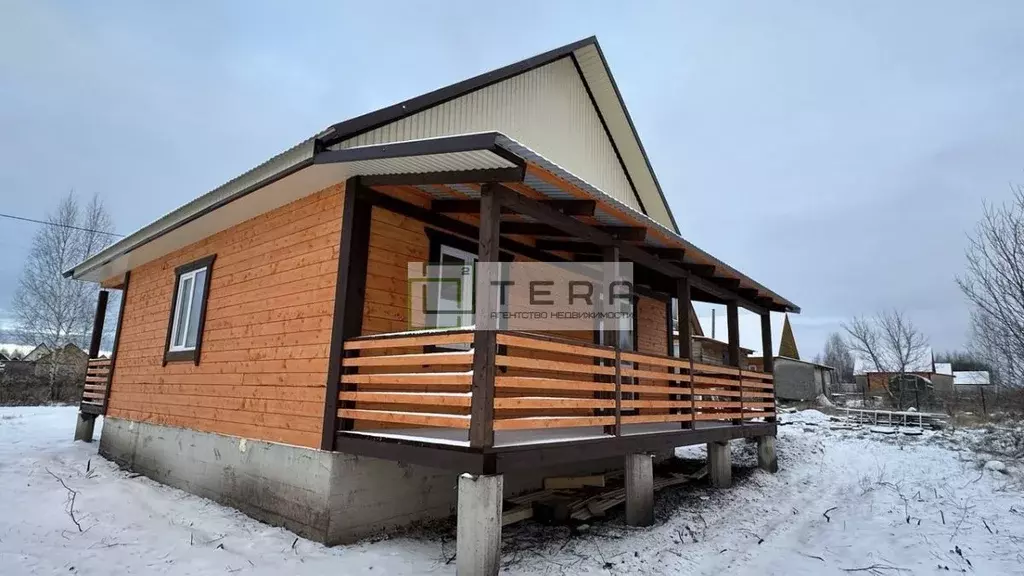 Дом в Башкортостан, Иглинский сельсовет, с. Иглино ул. Якутова, 27 ... - Фото 1