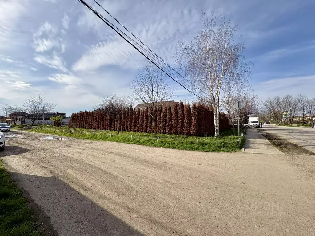 Участок в Краснодарский край, Краснодар пос. Российский, ул. Академика ... - Фото 1