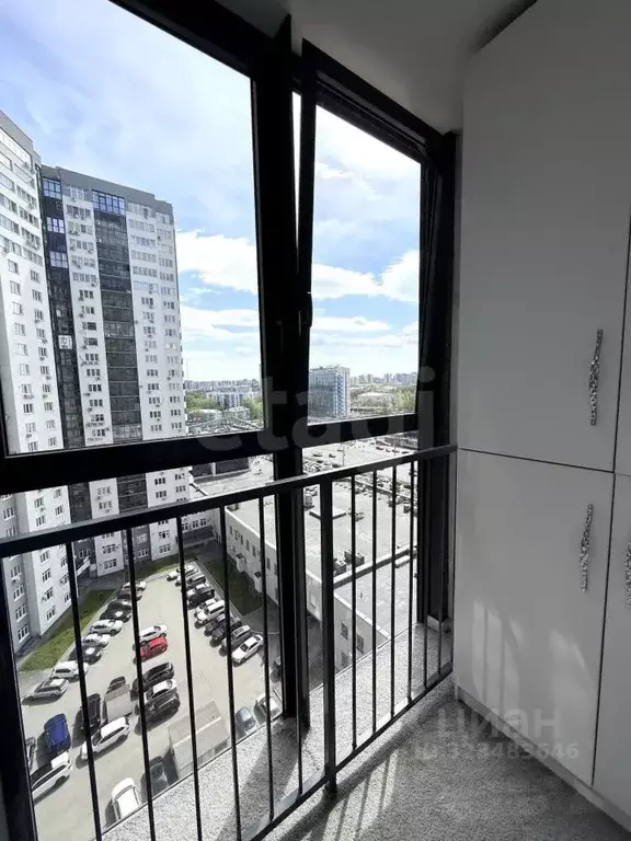 3-к кв. Челябинская область, Челябинск ул. Труда, 158 (94.5 м) - Фото 1