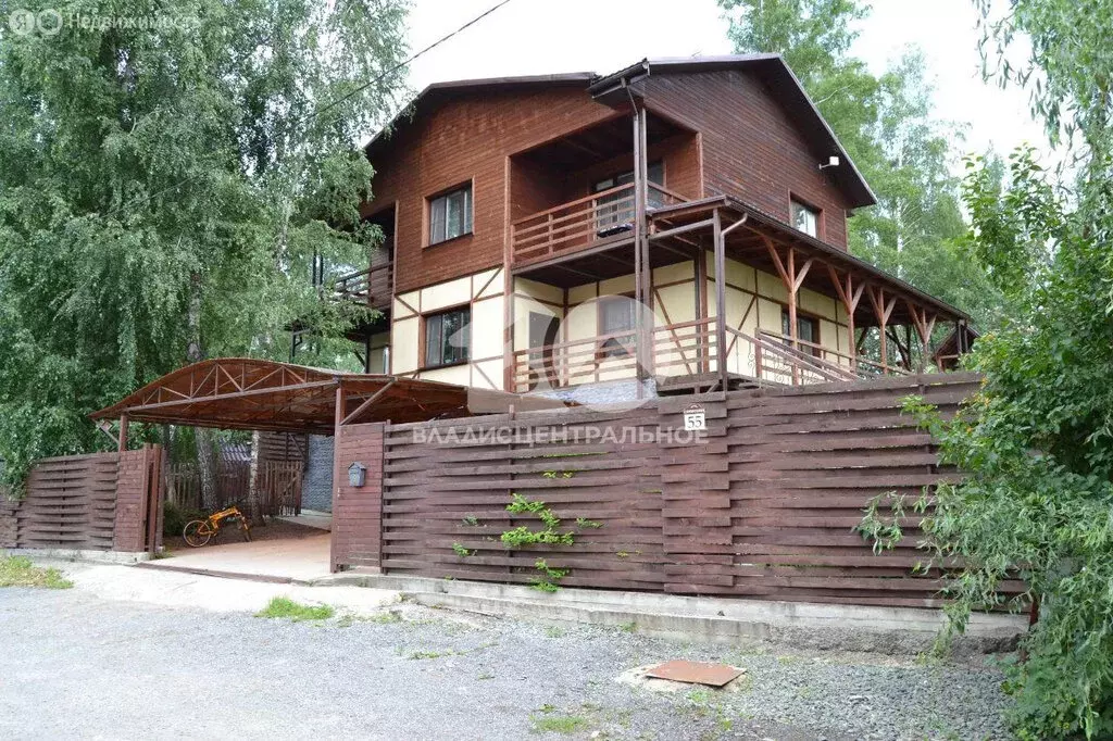 Дом в село Раздольное, улица Строителей, 55 (290 м) - Фото 0