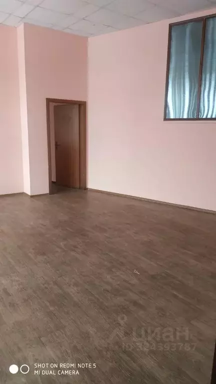 Помещение свободного назначения в Самарская область, Тольятти ул. ... - Фото 1