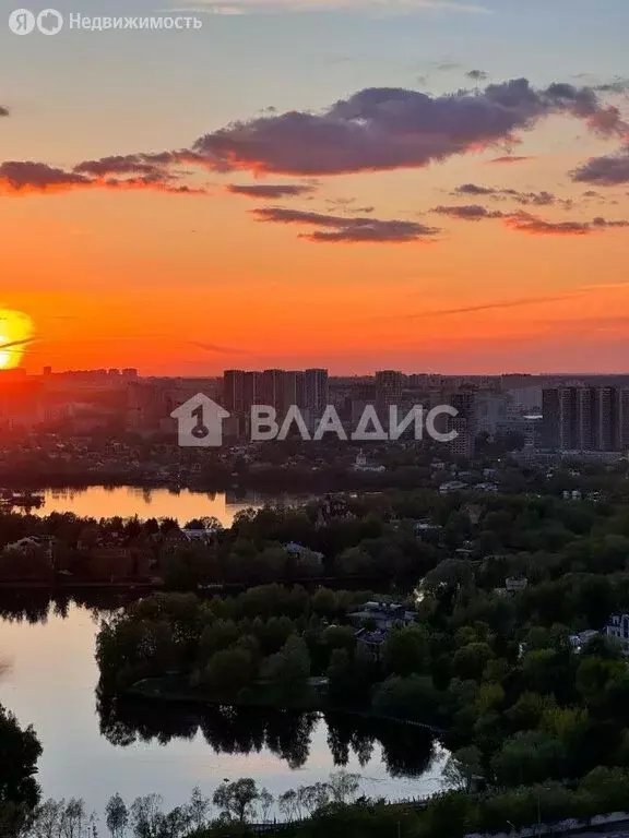 2-комнатная квартира: Красногорск, улица Липовой Рощи, 2к3 (58.7 м) - Фото 0