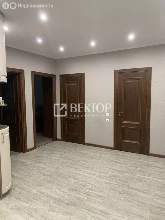 3-комнатная квартира: Иваново, улица Колотилова, 38 (107 м) - Фото 1