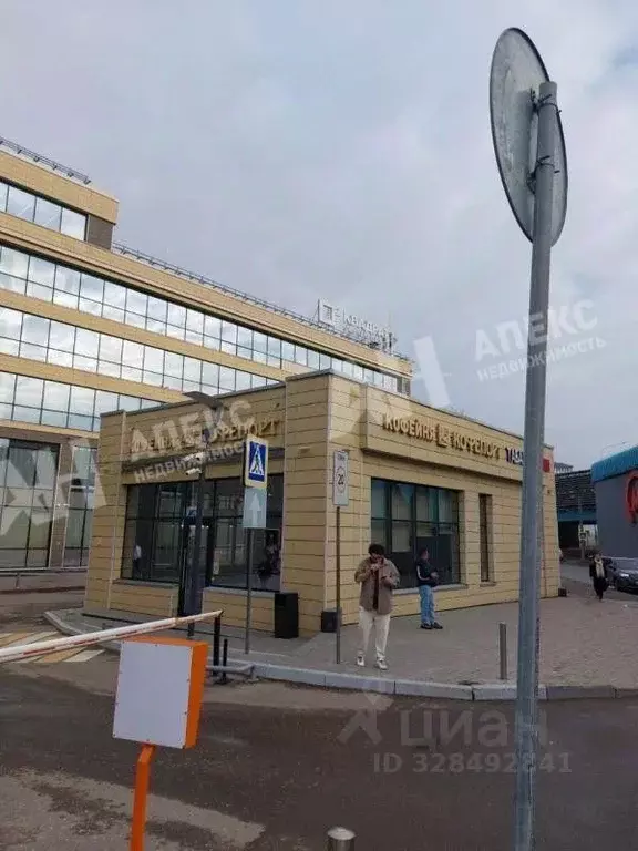 Помещение свободного назначения в Москва Верейская ул., 11с1 (35 м) - Фото 1