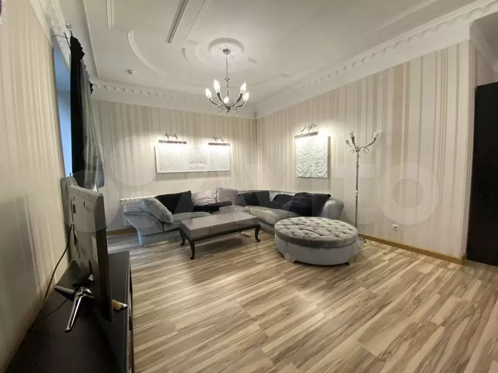 3-к. квартира, 140 м, 5/8 эт. - Фото 1