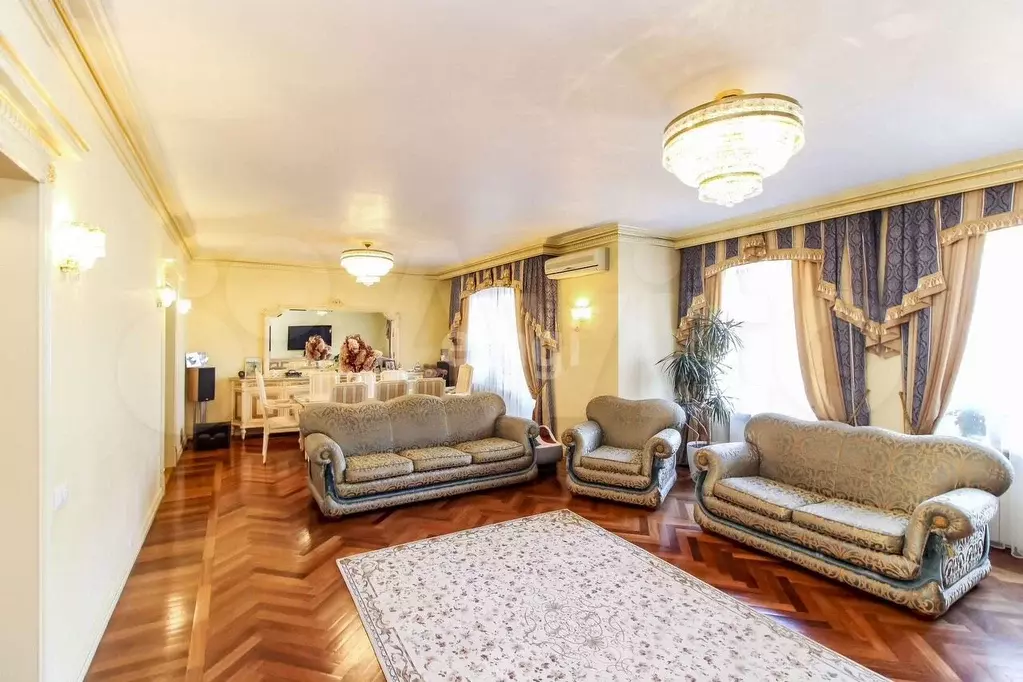 5-к. квартира, 440 м, 4/6 эт. - Фото 1