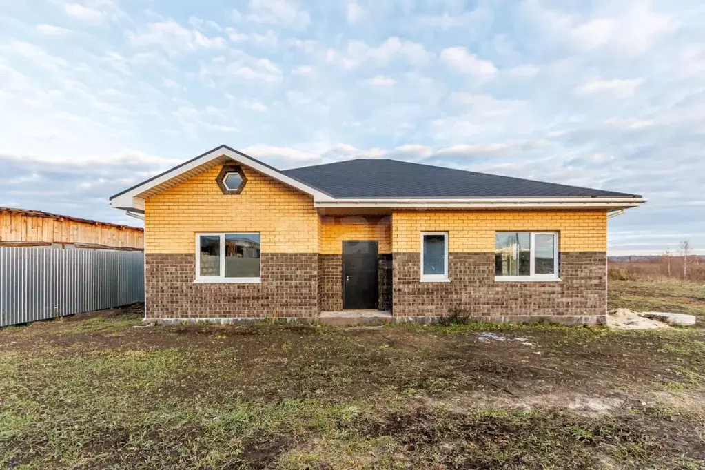 Дом в Тюменская область, Тюменский муниципальный округ, д. Елань  (135 ... - Фото 1