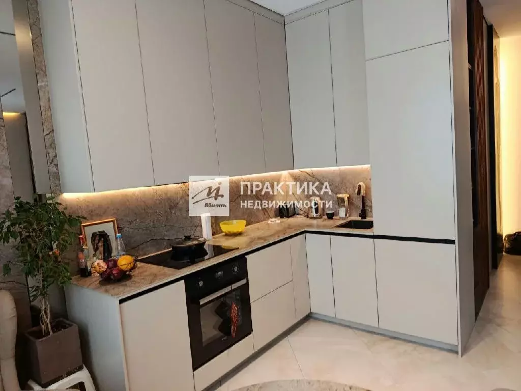 Продается 2-комнатная квартира - Фото 1