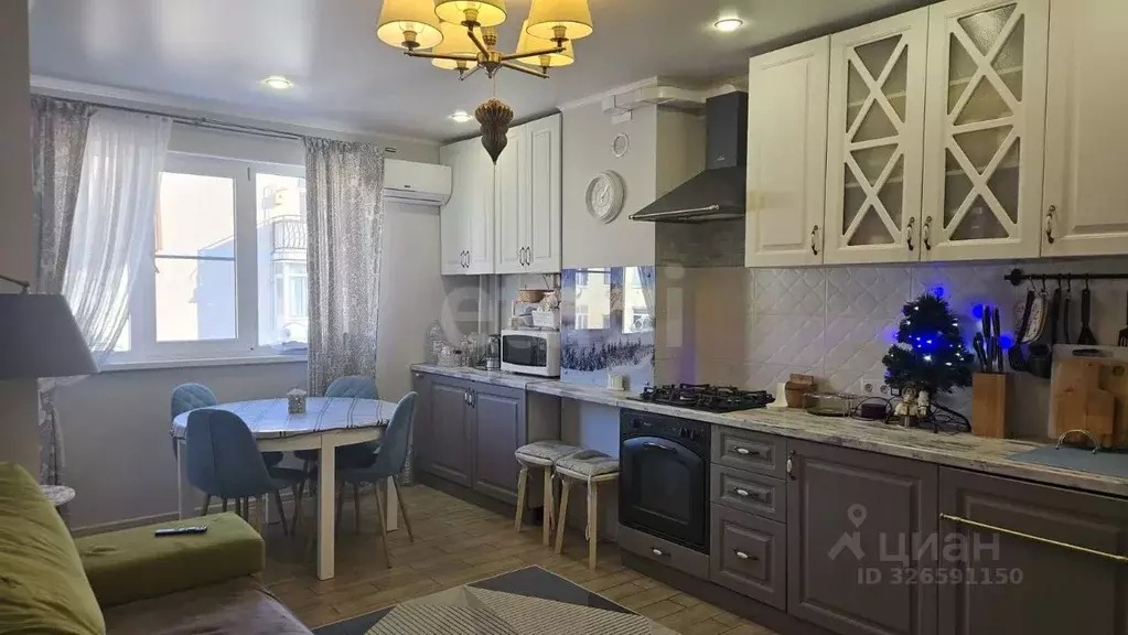 3-к кв. Краснодарский край, Геленджик ул. Майская, 5 (91.3 м) - Фото 1