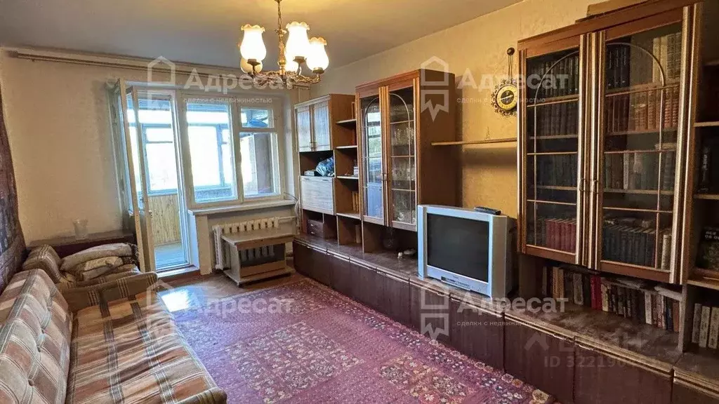 3-к кв. Волгоградская область, Волгоград ул. 50 лет Октября, 17 (60.0 ... - Фото 1