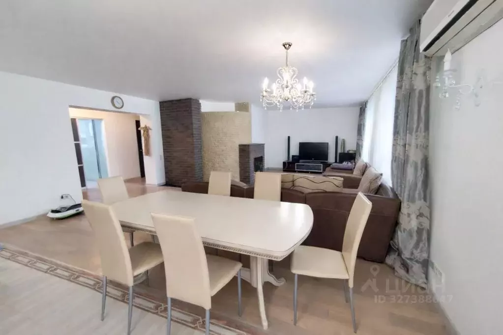 4-к кв. Самарская область, Самара ул. Братьев Коростелевых, 81 (153.0 ... - Фото 2