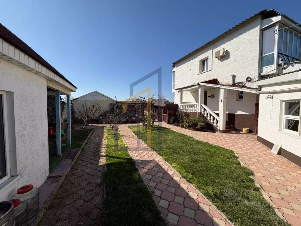 Дом в Крым, Евпатория городской округ, Заозерное пгт ул. Песчаная, 23 ... - Фото 2