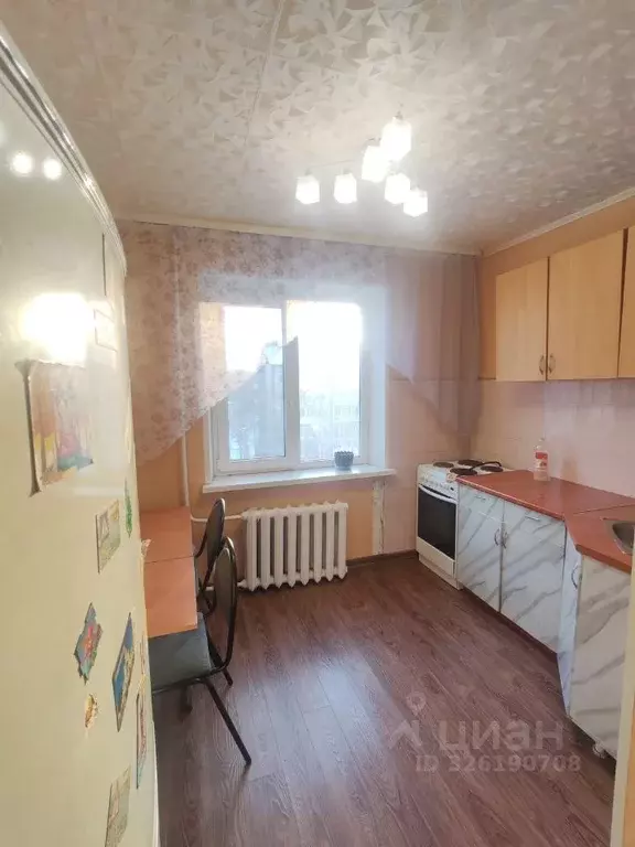 1-к кв. Тюменская область, Тюмень ул. 30 лет Победы, 94 (33.7 м) - Фото 0