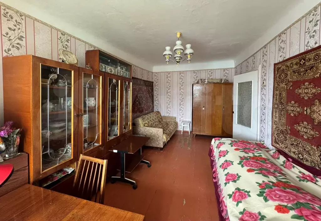 1-к. квартира, 32,3 м, 5/5 эт. - Фото 0