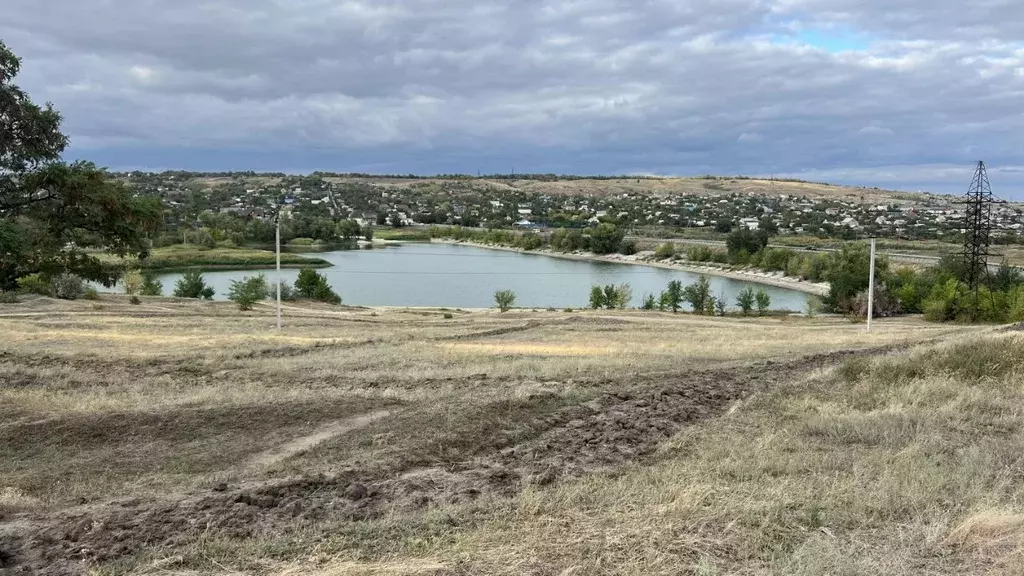 Участок в Волгоградская область, Волгоград Мелитопольский пер., 11 ... - Фото 2