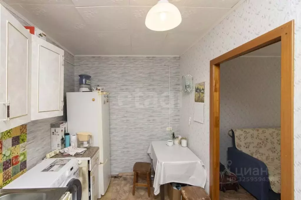 Комната Тюменская область, Тюмень Рабфаковская ул., 2 (18.5 м) - Фото 0