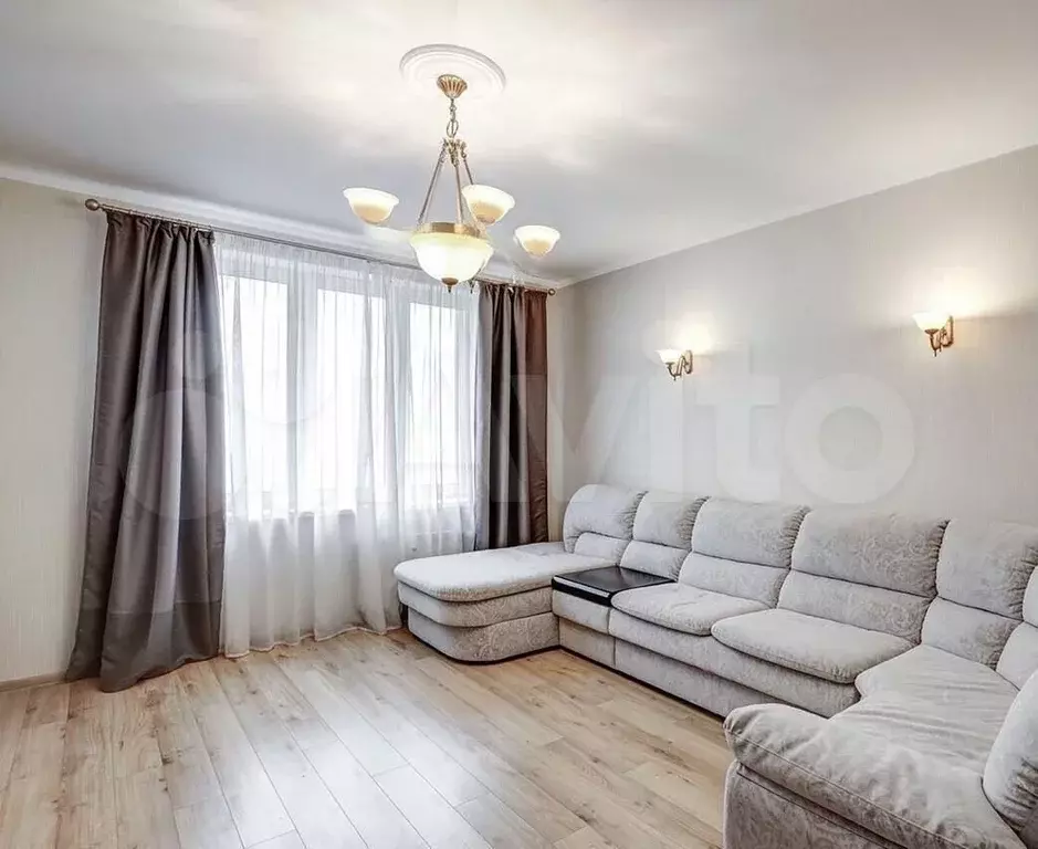 3-к. квартира, 90 м, 10/18 эт. - Фото 0