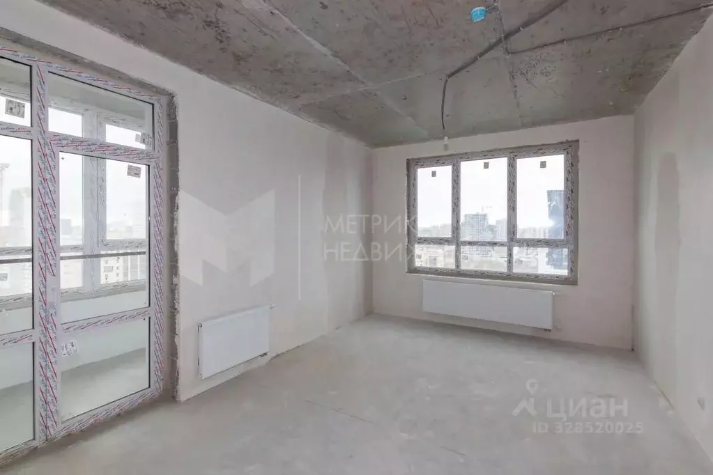 2-к кв. Тюменская область, Тюмень ул. Братьев Бондаревых, 5 (65.5 м) - Фото 1