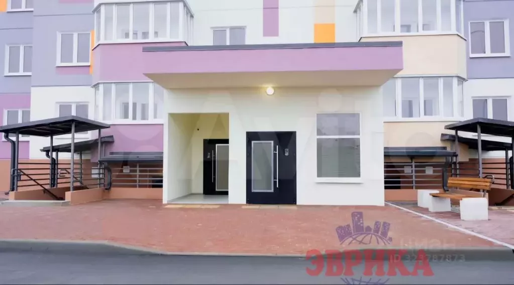 1-к кв. Краснодарский край, Крымск Надежда мкр, ул. Надежды (43.0 м) - Фото 1