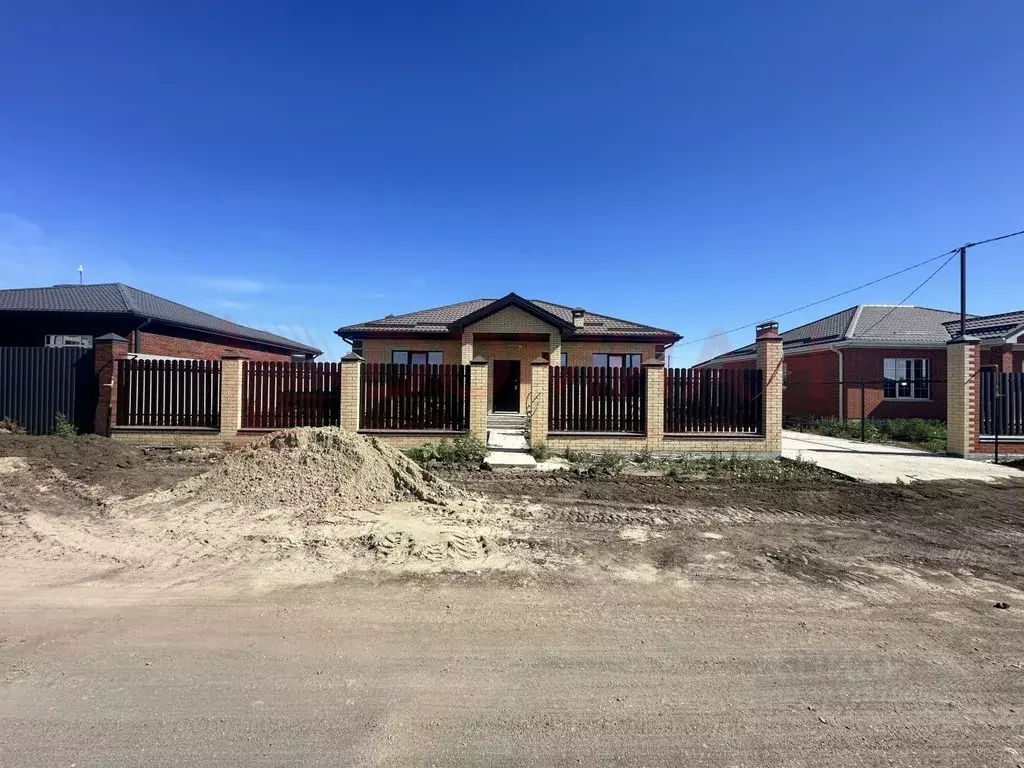 Дом в Ростовская область, Аксайский район, Щепкинское с/пос, пос. ... - Фото 1