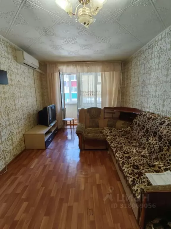 1-к кв. Башкортостан, Ишимбай Геологическая ул., 51 (30.0 м) - Фото 0