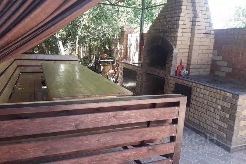 Дом в Краснодарский край, Ейск ул. Мичурина, 66 (60 м) - Фото 2