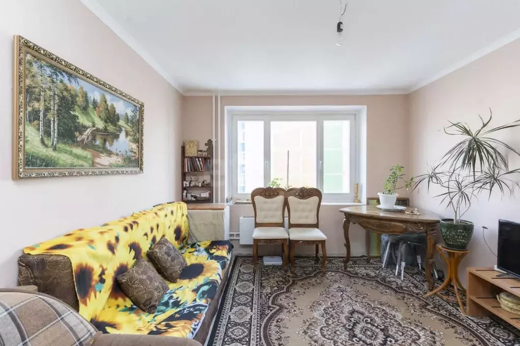 2-к кв. Тюменская область, Тюмень ул. Федюнинского, 56к2 (56.0 м) - Фото 1