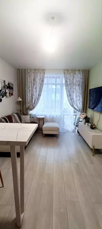 2-к. квартира, 63 м, 4/9 эт. - Фото 1