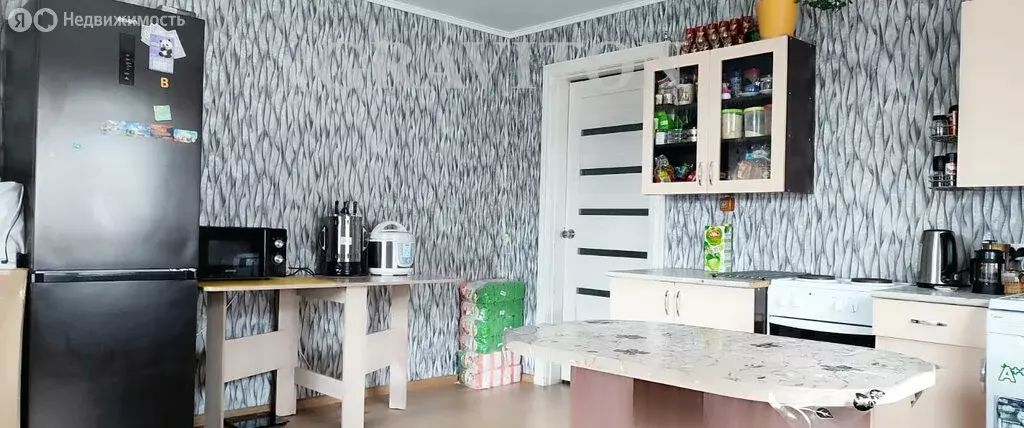 2-комнатная квартира: село Майма, Трудовая улица, 45 (63.6 м) - Фото 1