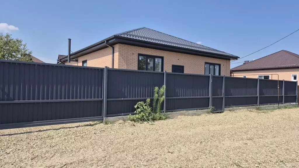 Дом в Краснодарский край, Лабинск Черноморская ул. (106 м) - Фото 2